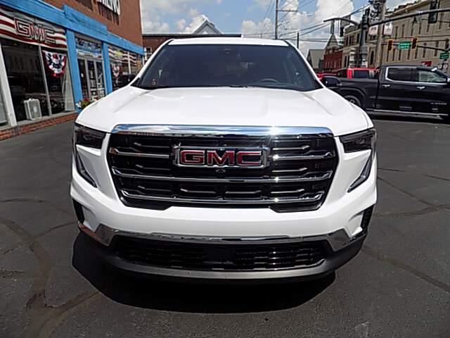  2027 GMC Acadia Image: 1