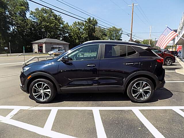 Used 2021 Buick Encore GX Select with VIN KL4MMESL1MB131582 for sale in Owego, NY