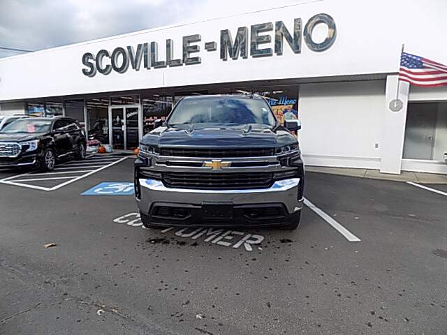 Used 2021 Chevrolet Silverado 1500 LT with VIN 1GCUYDED3MZ332691 for sale in Owego, NY