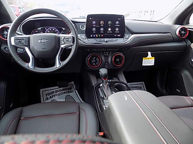  2025 Chevrolet Blazer Image: 10