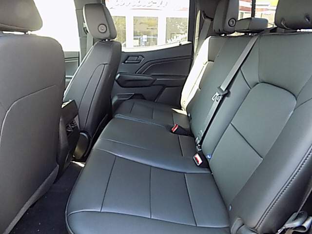  2026 Chevrolet Colorado Image: 8