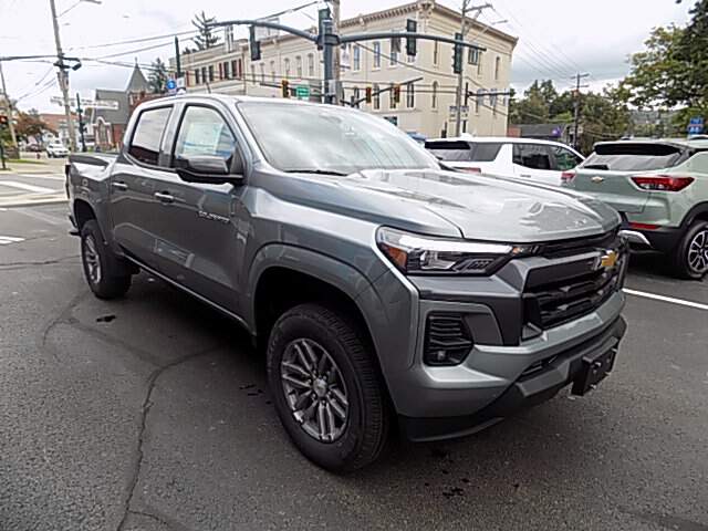  2026 Chevrolet Colorado Image: 6