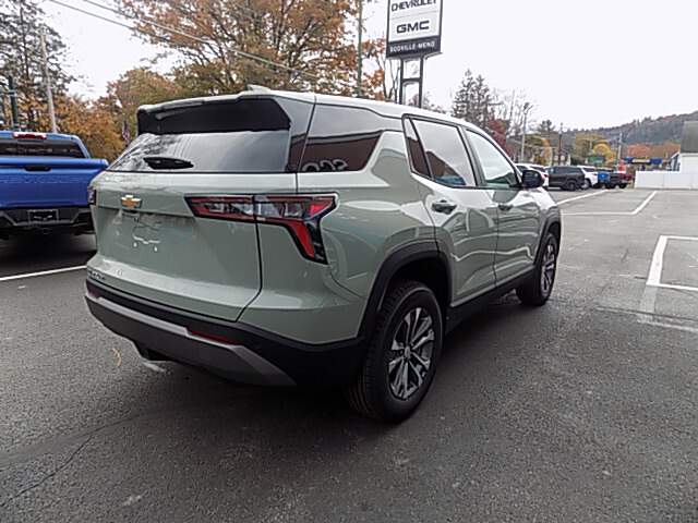  2026 Chevrolet Equinox Image: 4