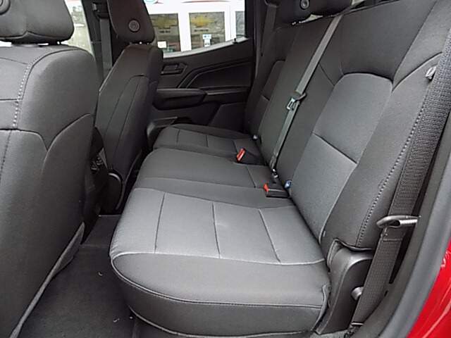  2026 Chevrolet Colorado Image: 9