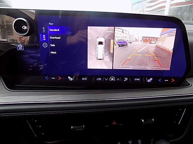  2026 Chevrolet Suburban Image: 13