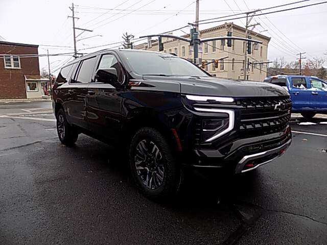  2026 Chevrolet Suburban Image: 6