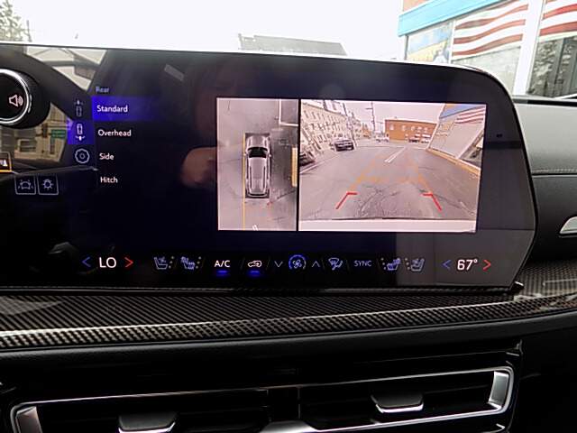  2026 Chevrolet Traverse Image: 13