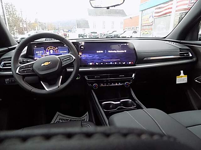  2026 Chevrolet Traverse Image: 10