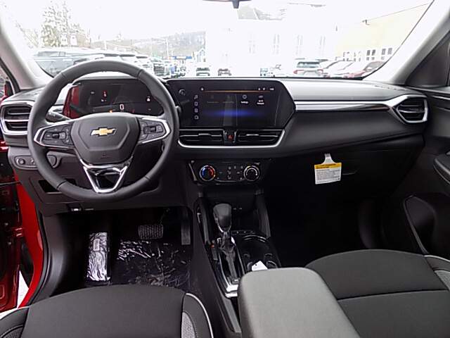  2026 Chevrolet Trailblazer Image: 10