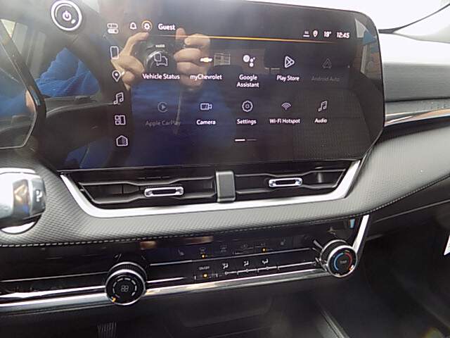  2026 Chevrolet Equinox Image: 10