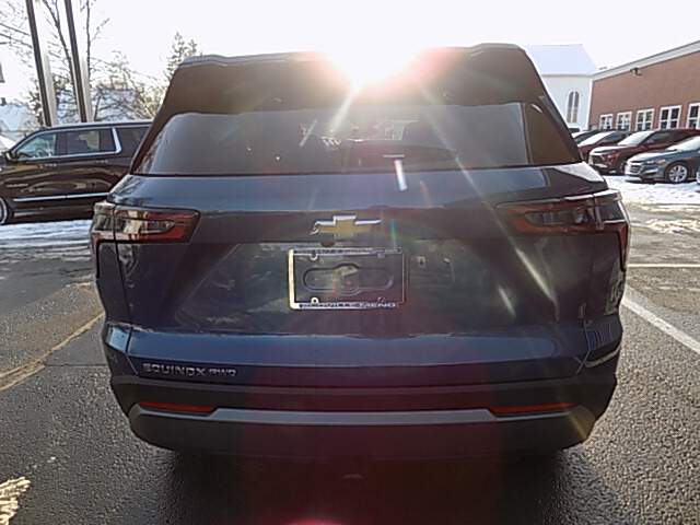  2026 Chevrolet Equinox Image: 5