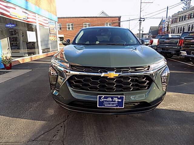  2026 Chevrolet Trax Image: 7