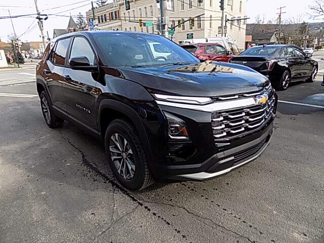  2026 Chevrolet Equinox Image: 6