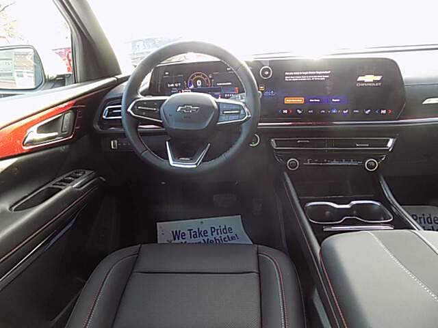  2026 Chevrolet Traverse Image: 10