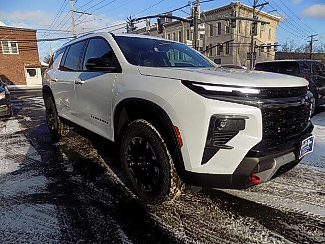  2026 Chevrolet Traverse Image: 6