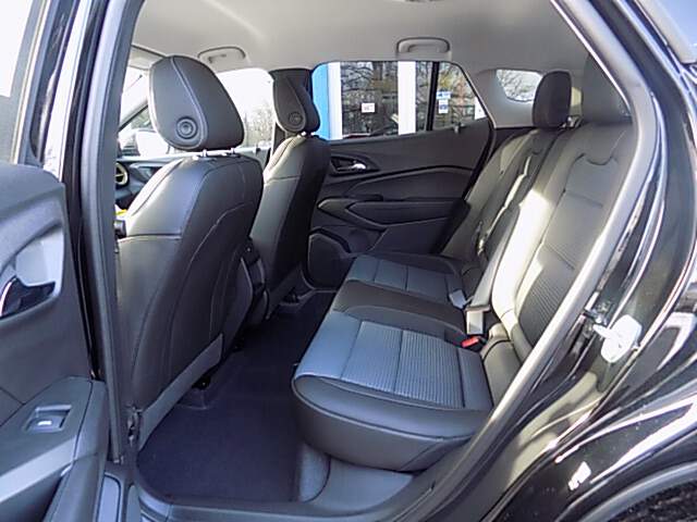  2026 Chevrolet Trax Image: 8