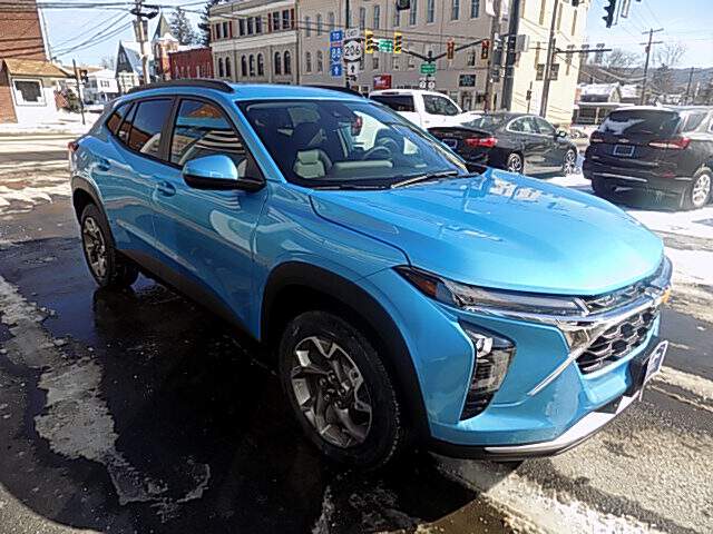  2026 Chevrolet Trax Image: 5