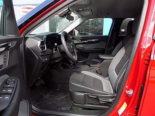  2026 Chevrolet Trailblazer Image: 10