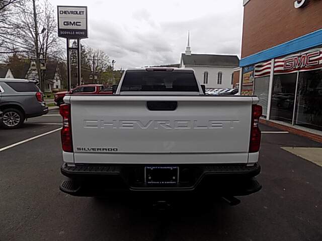  2026 Chevrolet Silverado 2500 Image:…