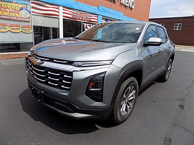  2026 Chevrolet Equinox Image: 0