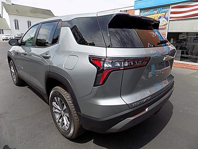  2026 Chevrolet Equinox Image: 6