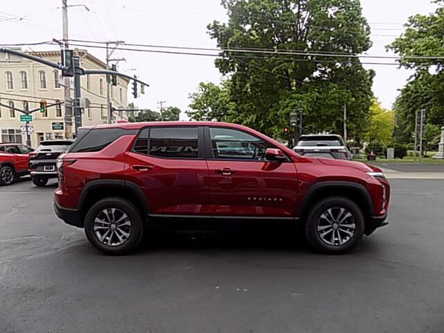  2026 Chevrolet Equinox Image: 5