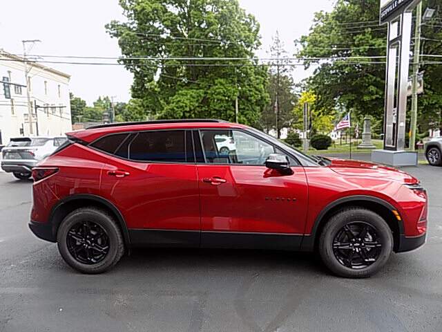  2026 Chevrolet Blazer Image: 3
