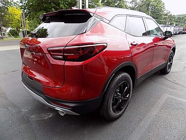  2026 Chevrolet Blazer Image: 4