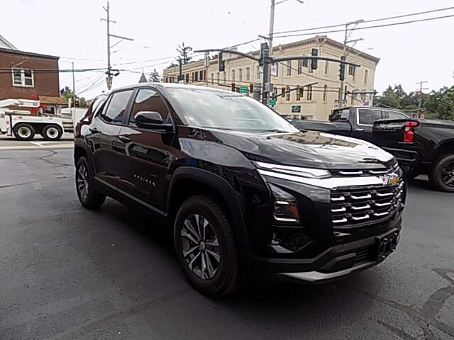  2026 Chevrolet Equinox Image: 6