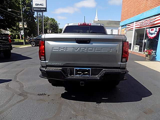  2026 Chevrolet Colorado Image: 3