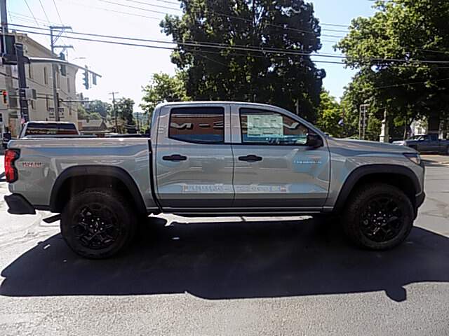  2026 Chevrolet Colorado Image: 5
