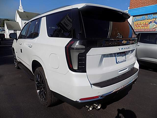  2026 Chevrolet Tahoe Image: 6
