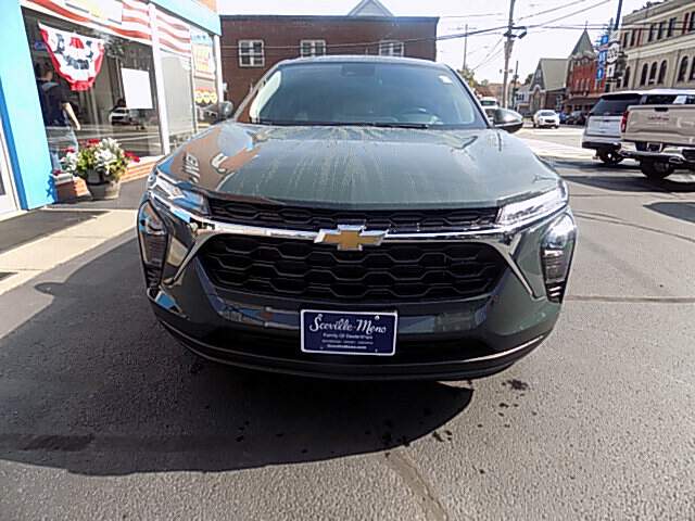  2026 Chevrolet Trax Image: 7