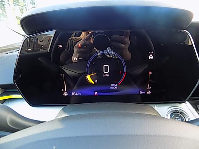  2026 Chevrolet Trax Image: 11