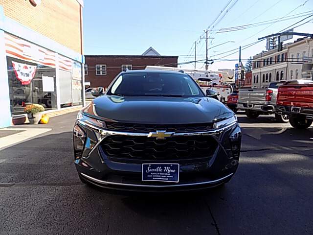  2026 Chevrolet Trax Image: 7