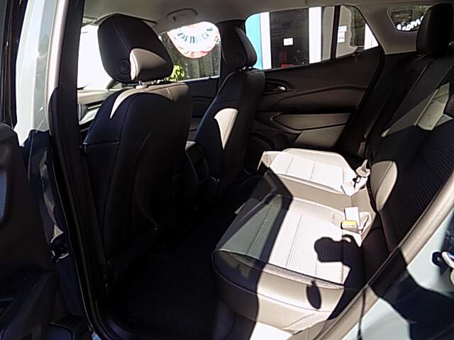  2026 Chevrolet Trax Image: 8