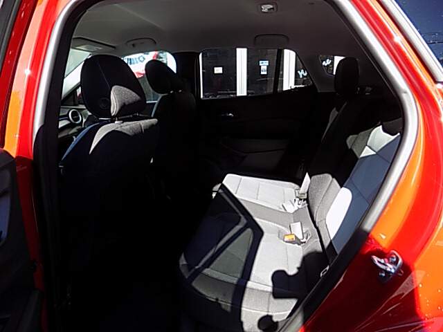  2026 Chevrolet Trax Image: 8