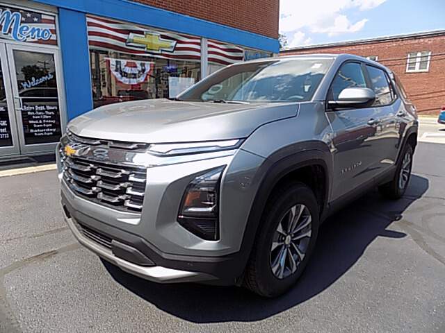  2027 Chevrolet Equinox Image: 0