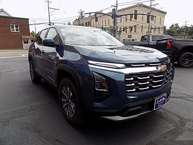  2027 Chevrolet Equinox Image: 6