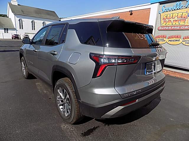  2027 Chevrolet Equinox Image: 6