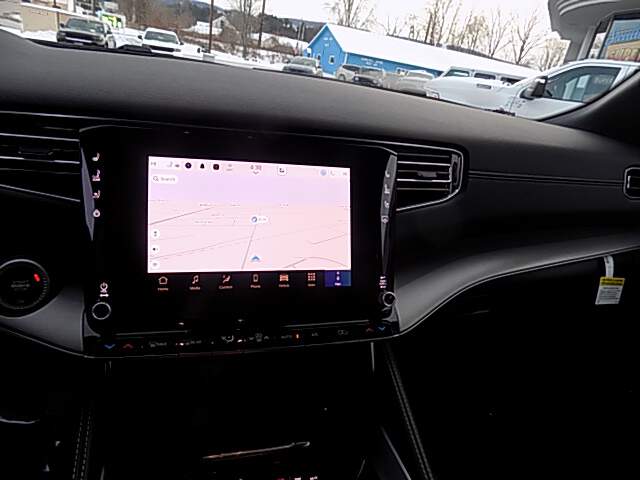  2025 Jeep Wagoneer Image: 14