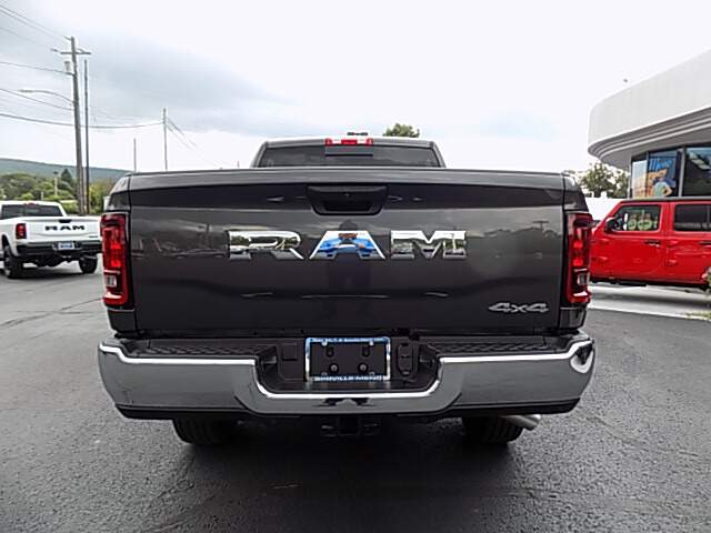  2025 Ram 2500 Image: 3