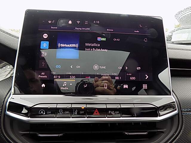  2025 Jeep Compass Image: 10