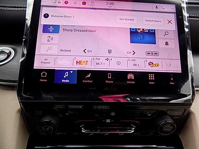  2025 Jeep Grand Cherokee Image:…