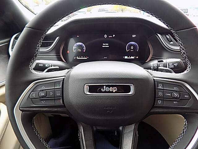  2025 Jeep Grand Cherokee Image:…