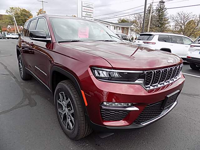  2025 Jeep Grand Cherokee Image:…