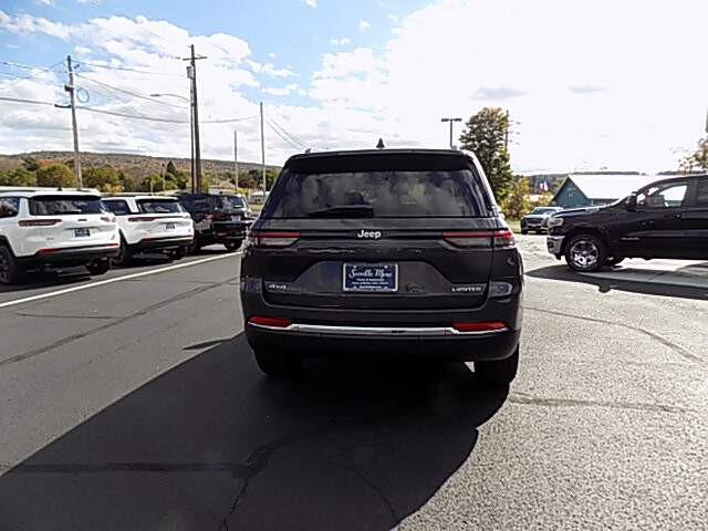  2025 Jeep Grand Cherokee Image:…