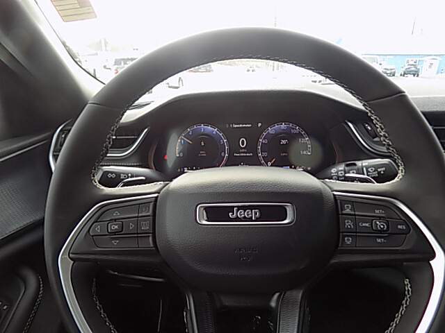  2025 Jeep Grand Cherokee L…