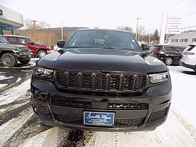  2025 Jeep Grand Cherokee L…