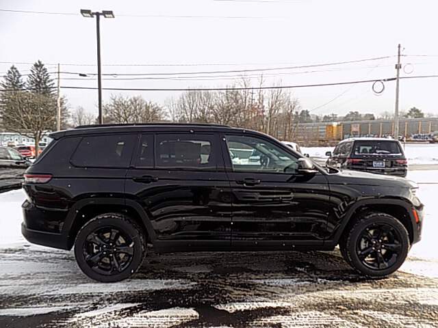  2025 Jeep Grand Cherokee L…